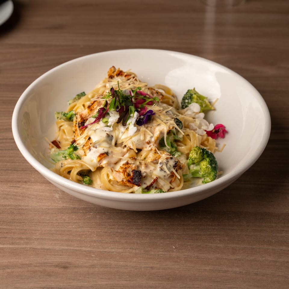 Delicious Chicken Alfredo Awaits